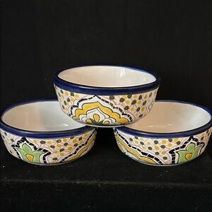 VTG Mexican Talavera Set of 3 Terracotta Salad bowls hand painted Unique New